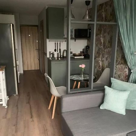 Apartment Near Ozas VNO Kültér fotó