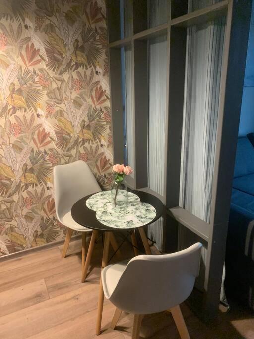 Apartment Near Ozas VNO Kültér fotó